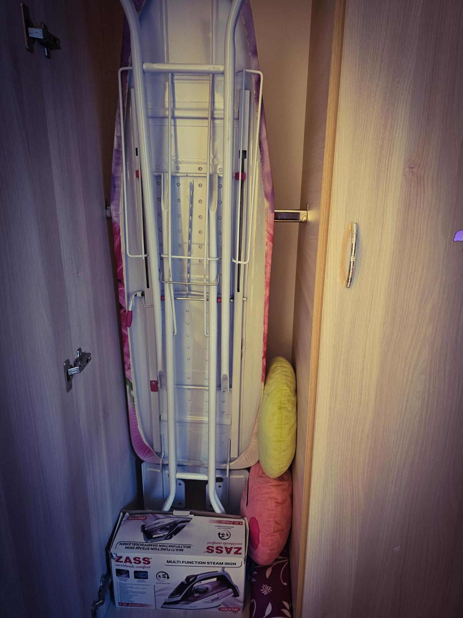 Mony Apartaments Roman Екстер'єр фото